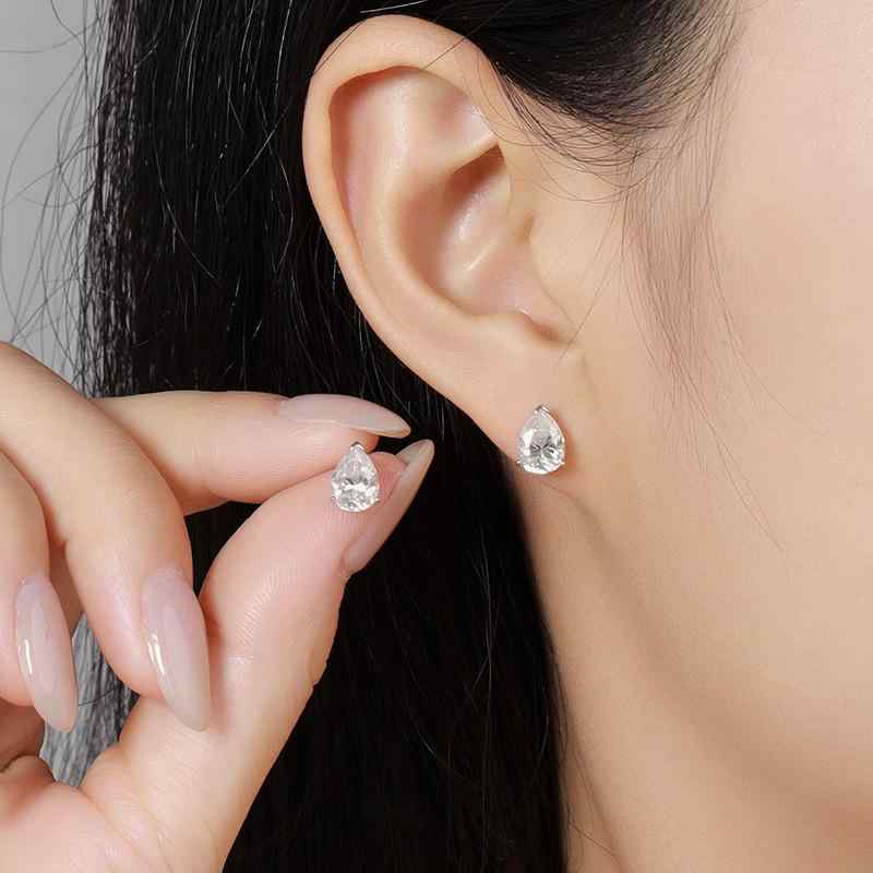 ピアス キラキラ S925 しろがね色 銀 モアッサナイト 二人組 意中の女 有りの実ルック 落っこちる 飛び切り感 分かりやすい 色つや石ころ 分かりやすい 窈窕たる 生まれ落ちる日 差し上げ物