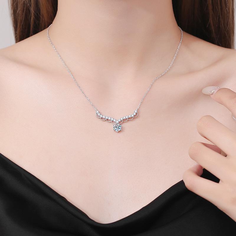 ネックレス ウェディング アクセサリー レディース ラインストーン フェミニン パーティー フォーマル 上品 エレガント ラグジュアリー ドレスコード 大人っぽい