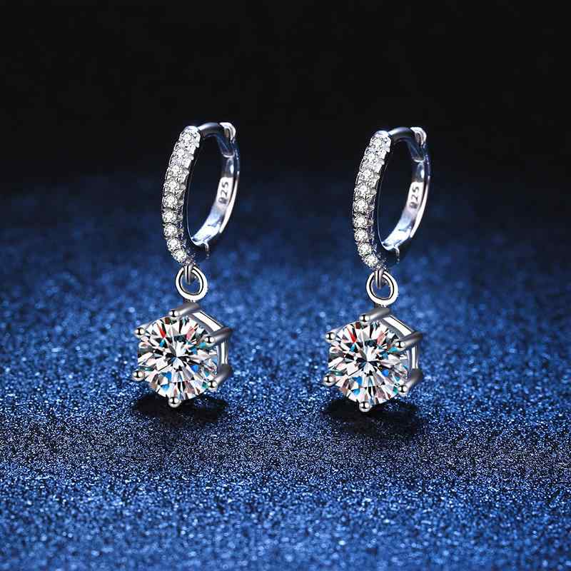 ピアス キラキラ S925 シルバー 銀 モアッサナイト おしゃれ パーティ 光沢 ラインストーン 結婚式 エレガン プレゼント お母さん 母の日 リング カジュアル