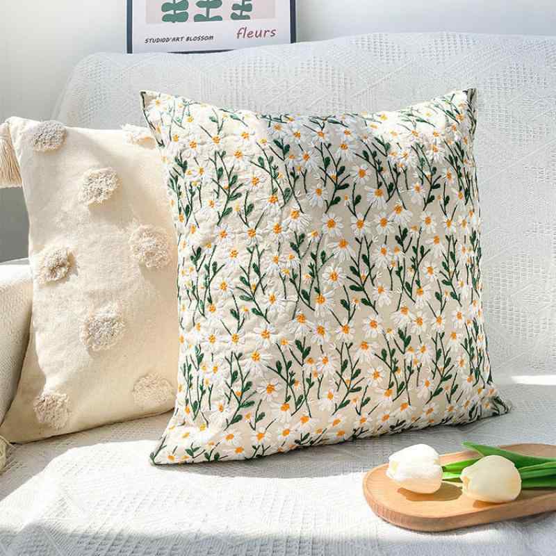 クッションカバー 刺繍入り デイジー 花柄 枕カバー 軽い 高級感 田園風 ウィンドウ 枕 クッション 洗濯可能 おしゃれ インテリア エレガント モダン スタイリッシュ