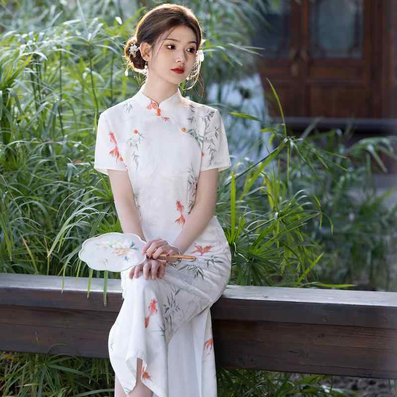春 チャイナドレス 若見え レディース ファッション ロング丈 美しい レトロ スリムフィット セレモニー パーティー エレガント 金魚柄 涼感 上品 大人かわいい