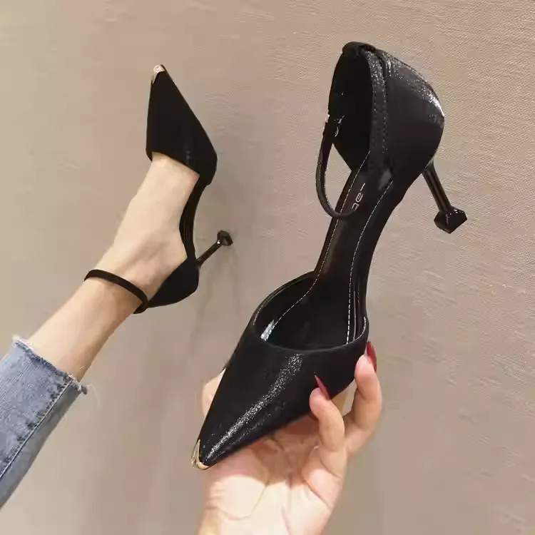 パンプス ハイヒール ポインテッドトゥ Sサイズ バックル レディース スティレットヒール シングルシューズ Lサイズ おしゃれ エレガント フェミニン パーティー ビジネス お出かけ