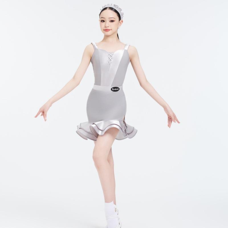 ラテン ダンス 衣装 キッズ エレガント セクシー 上品 きれいめ パフォーマンス コンテスト 発表会 女の子 フリル ステージ|ラ・グラーヌ