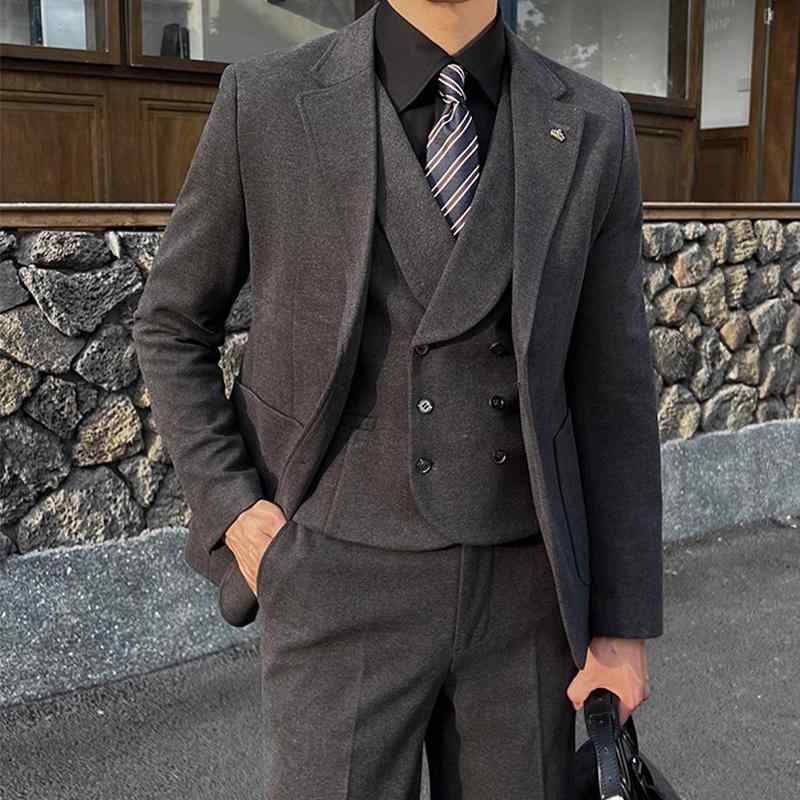 メンズ スーツ セットアップ ウール 厚手 ３点セット ２点セット ジャケット 上着 パンツ ベスト 黒 グレー 薄茶 シングルブレスト モダン エレガント おしゃれ フォーマル ビジネス セレモニー