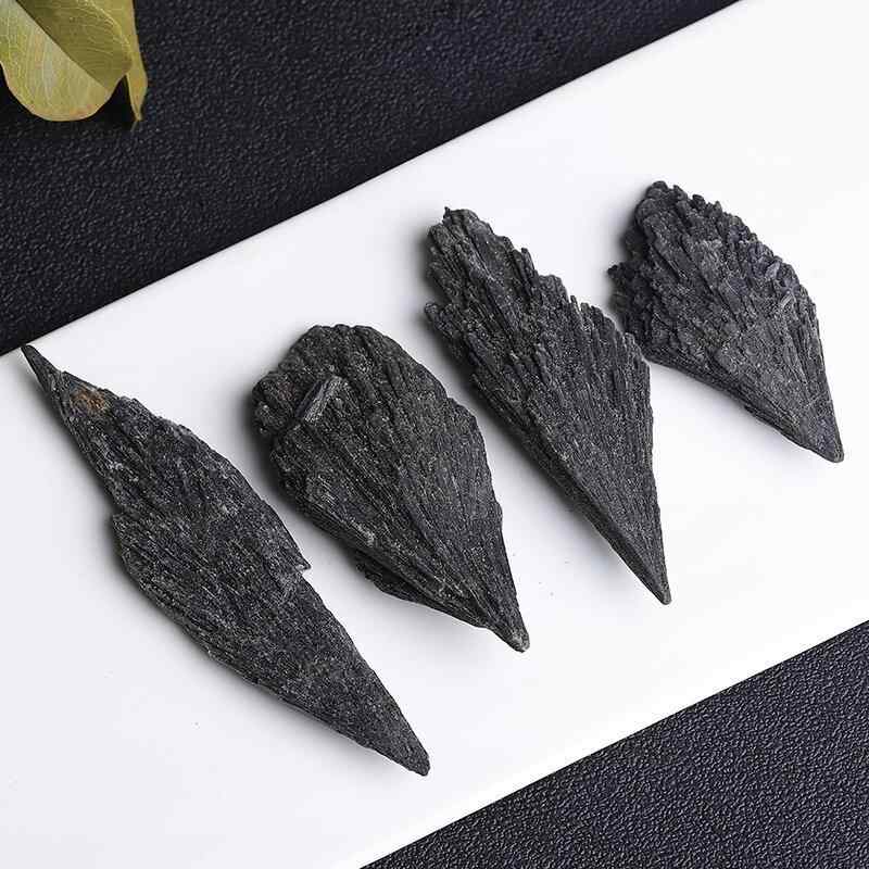 天然石 ブラックトルマリン 羽根状原石 鉱物標本 コレクション 天然色 オブジェ パワーストーン 癒し 瞑想 インテリア 飾り石 ナチュラル 不規則