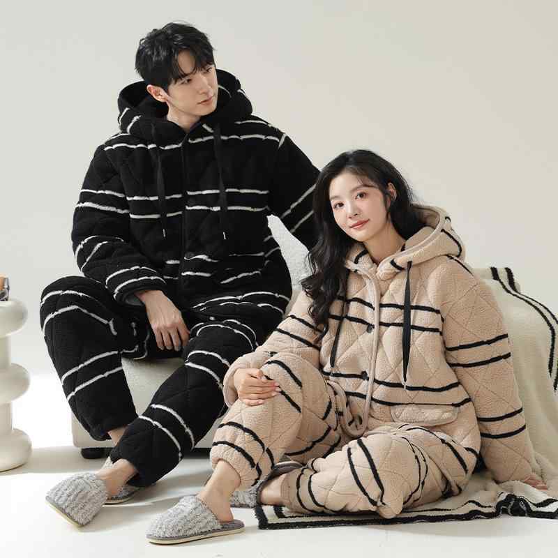 パジャマ カップル 男性用 女性用 サンゴフリース フランネル 綿 三層中綿 裏起毛 厚手 保温性 伸縮性 通気性 ロング丈 カーディガン ワンマイルウェア ルームウェア 秋冬 高級感