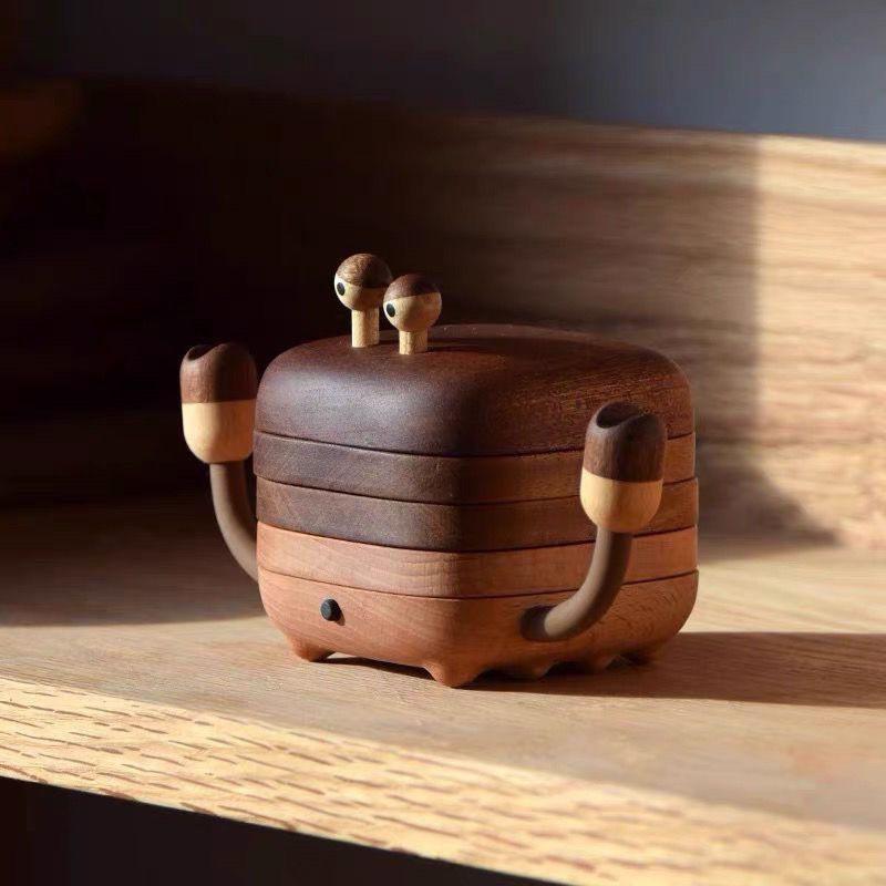 コースター 蟹画題 愛くるしい 純一無雑材 生まれながら木 断熱茶托 身寄り用 卓上 事務机 今めかしい 北欧風 創作的 室内装飾 白木小物