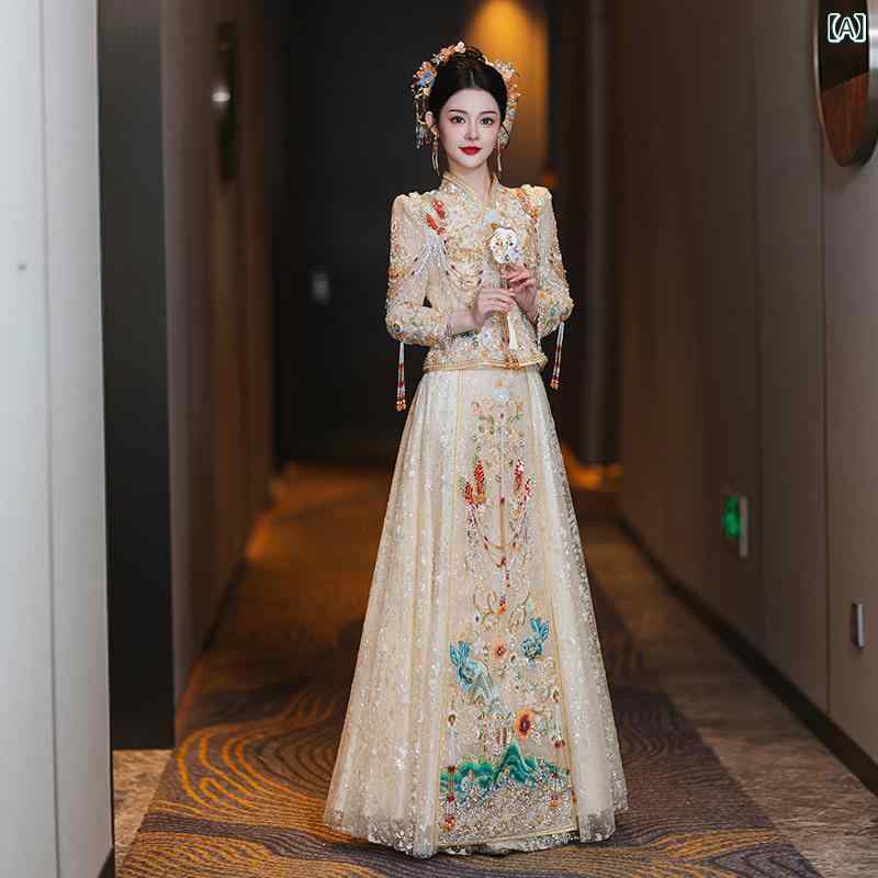 華燭の典御召しもの レディース 中国風 秀禾服 瀬戸もの御召しもの 花嫁御寮御召しもの 飛び切り感 晴れ晴れしい 重厚刺しゅう 飛び切り ポリエステル原材料 長袖 照明ランプ色つや か細い相応う 交歓会 礼服 華燭の典 前撮り お色直し 二次会 写真絵華燭の典 春夏