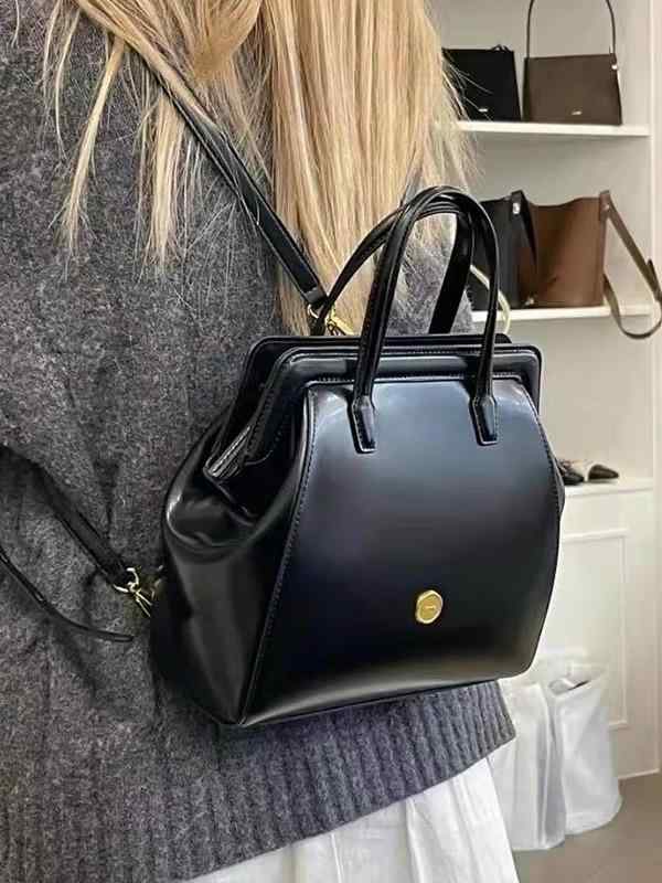 背嚢 レディース 3way  牛皮 通い デイリー若い衆 特殊青写真 レトロ 今めかしい 外殻型 多納める チャック開閉 ミディアムサイズ 黒 うす暗い赤銅色 着回し