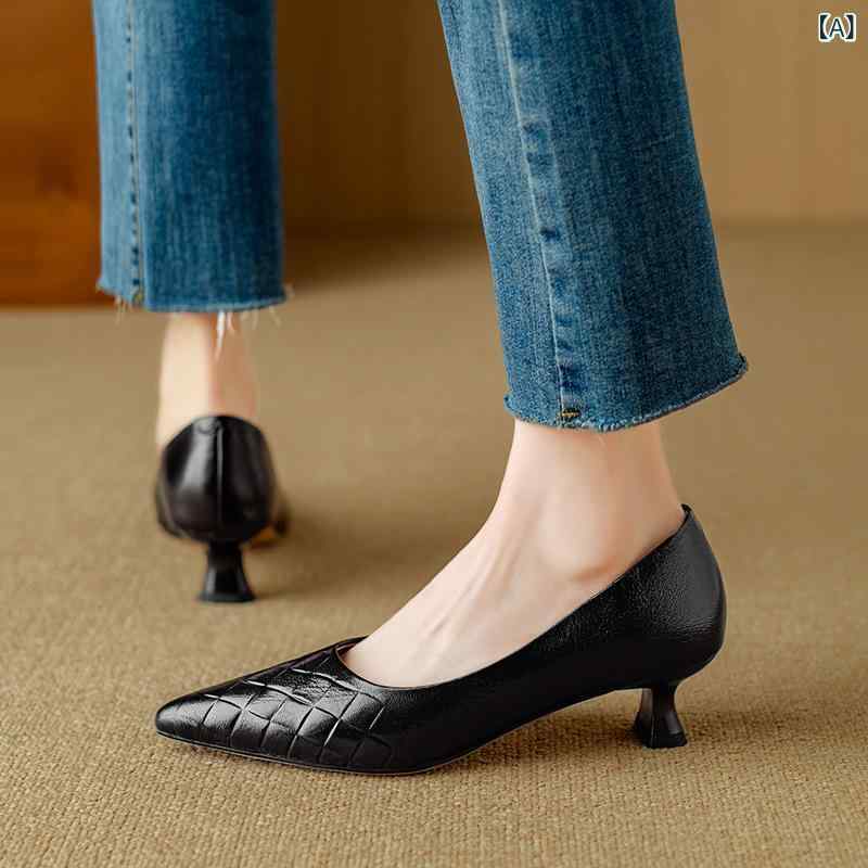 パンプス レディース レトロ クラシック ポインテッドトゥ 浅履き スリッポン 履きやすい 細ヒール 羊革 ブラック ブラウン 無地 シンプル オフィス 通勤 普段使い 春秋 7,465円