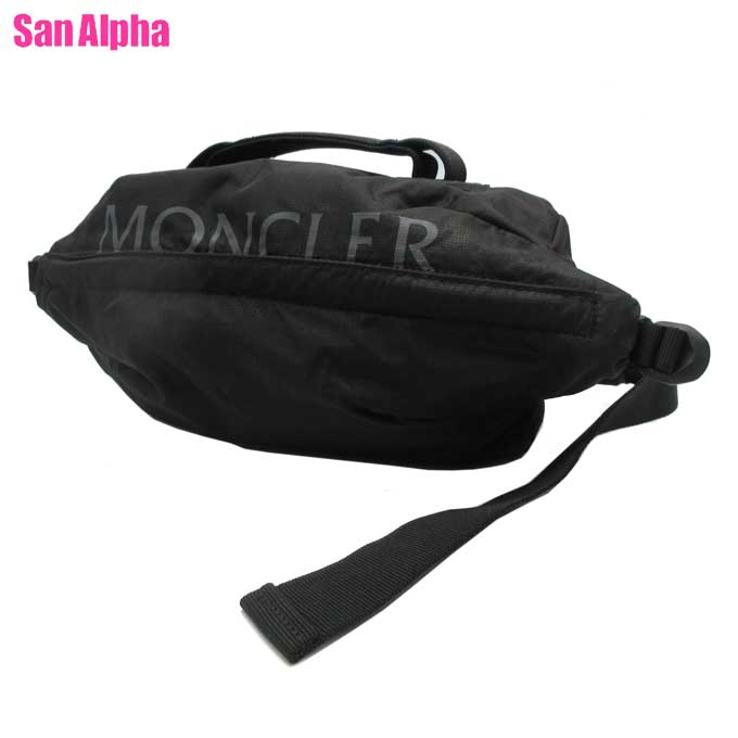 極美品 MONCLER ナイロン クラッチバッグ ダブルファスナー 黒 ロゴ型押 MONCLER モンクレール レザー×ナイロン クラッチバッグ セカンド