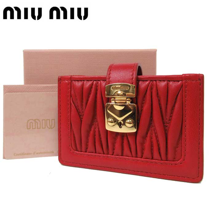 ギフト カードケース ミュウミュウ カードホルダー Off マトラッセ バッグ 小物 ブランド雑貨 レザー 母の日 12時まで即日発送 日 除く Fuoco カードケース Miu B レディース ラッピング対応 アウトレット Sanalpha サンアルファ B