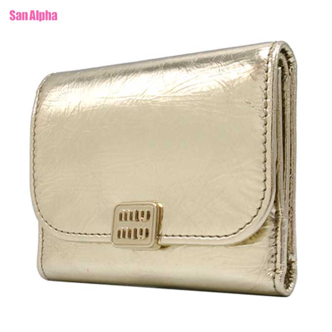 ミュウミュウ 紙入れ 三つ折り紙入れ MIU MIU メタリック ロゴタイプ スモール ウォレット 9Y2DUW PELLETTERIA COLORI V ARI (ゴールド系)逃げ口 レディース 貨物輸送無料