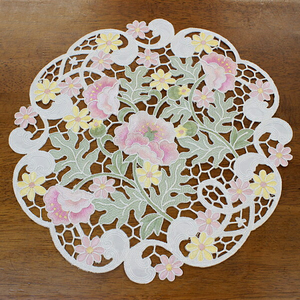 ドイリー1290❤️ぷっくりツル薔薇と苺のドイリー✨ ドイリー1290❤️ぷっくりツル薔薇と苺のドイリー✨ バラ苗 図鑑