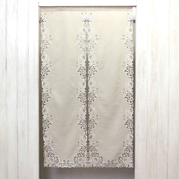 のれん 約85&times;150cm 　ベージュ　カットワーク刺繍 目隠し アンティーク 上品 インテリア 薔薇ししゅう 撥水加工 洗濯OK 【送料無料(※沖縄県を除く)】【20230201】｜ami-brugge -アミブルージュ-