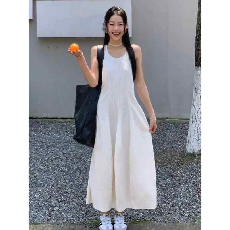 ワンピース レディース 吊り下げストラップ 背中開き ハイウエスト Aライン ロング丈 無袖 丸首 単品 純色 気質通勤 セットイン 秋季 白 黒 ポリエステル シルク調 伸縮性 軽量 普段使い 秋冬 優雅 シンプル 韓国風｜ラシャンスショップ