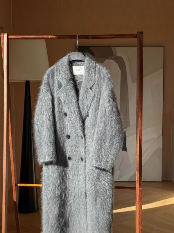 コート レディース ロングコート ウールコート カシミヤ100% 柔らかい起毛感 高級感 暖かい ロング丈 中長丈 ビッグシルエット オーバーサイズ ダブルボタン ボタン 白 ホワイト 無地 秋冬 おしゃれ 上品 きれいめ 通勤 デート｜ラシャンスショップ