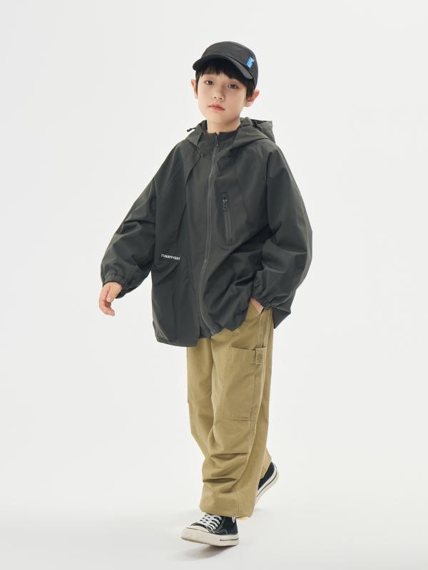 ウィンドブレーカー キッズ 男の子 アウター ジャケット マウンテンパーカー フード付き コート 上着 子供服 ジュニア カジュアル 撥水 防水 防風 機能性 スポーツ アウトドア 通学 レジャー おしゃれ かっこいい 秋物｜ラシャンスショップ