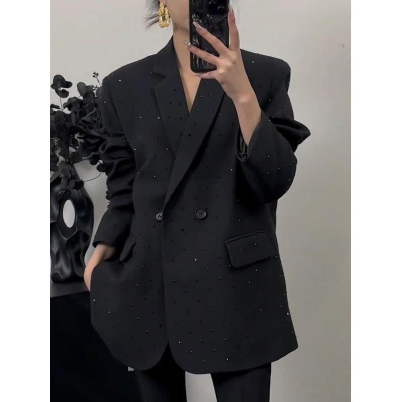 テーラードジャケット レディース ビジュー 高級感 ワイドシルエット ミドル丈 ブラック 輝き 普段使い 通勤用 オフィス お出かけ アウター 上着｜ラシャンスショップ 6,563円