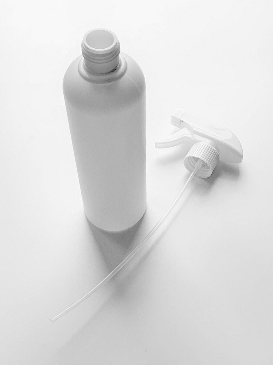 PEスプレーボトル500ml2本セットアルコール対応次亜塩素酸水対応PEポリエチレン素材トリガータイプ大容量ホワイト小分けトリガー式遮光性霧吹きスプレー容器詰替え除菌消毒消毒用噴射広範囲携帯業務用シンプル軽量