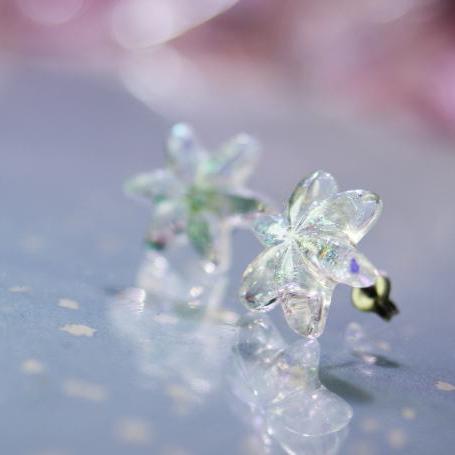『Snow flower ～ Mysterious bright ～』 ガラスアクセサリー ピアス イヤリング ジュエリー ギフト
