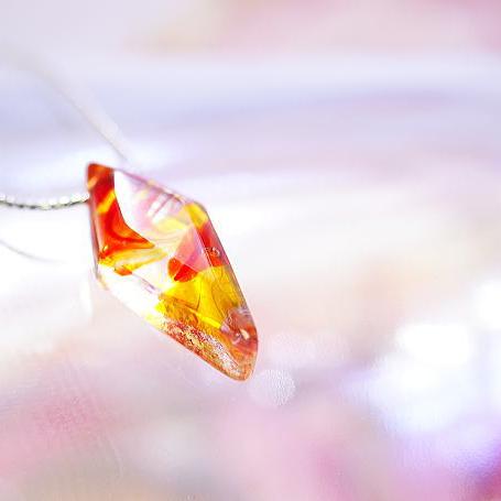 値引 Energy Diamond ガラスアクセサリー ネックレス ペンダント 四角 多角 星タイプ 人気ブランドを Kabardaribukit Org