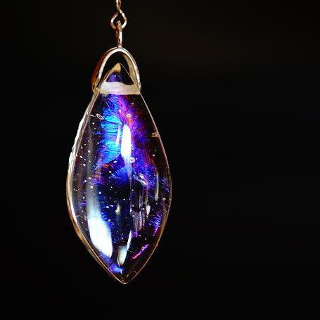 『Transparence Aurora』 ガラスアクセサリー ネックレス・ペンダント 円・楕円・ドロップタイプ ガラスジュエリー プレゼント ギフト