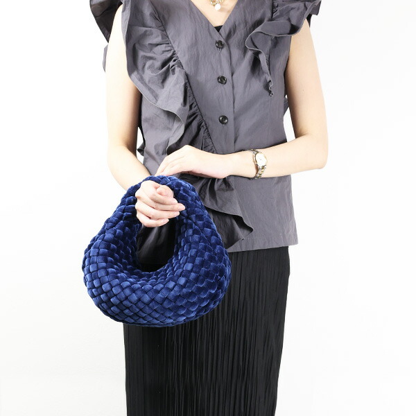 美品【ボッテガヴェネタ本物】ミニバッグ/パーティーバッグ/ベロア