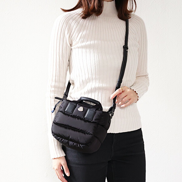 国内完売◆MONCLER モンクレール ショルダー MINI CARADOC MONCLER モンクレール Mini Caradoc Crossbody Bag ショルダー