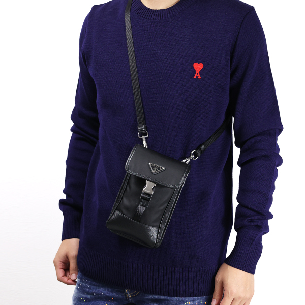【未使用品】プラダ　ReNylon スマホホルダー　ショルダー　ミニポーチ付 楽天市場】【中古】PRADA プラダ スマートフォンケース ナイロン