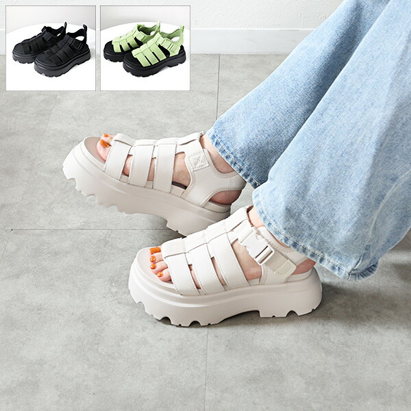 【UGG】サンダル☆未使用 UGG アグ Cora Sandals コウラ コーラ ストラップサンダル