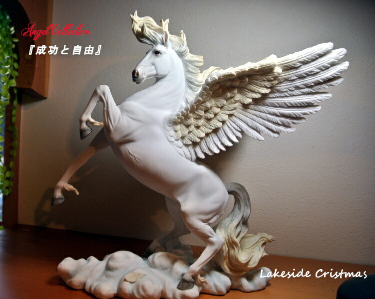 金色の翼のある馬の彫刻　レトロ　ケース付き　ペガサス □新同□ エルメス カデナ ペガサス バッグ チャーム キーホルダー GP