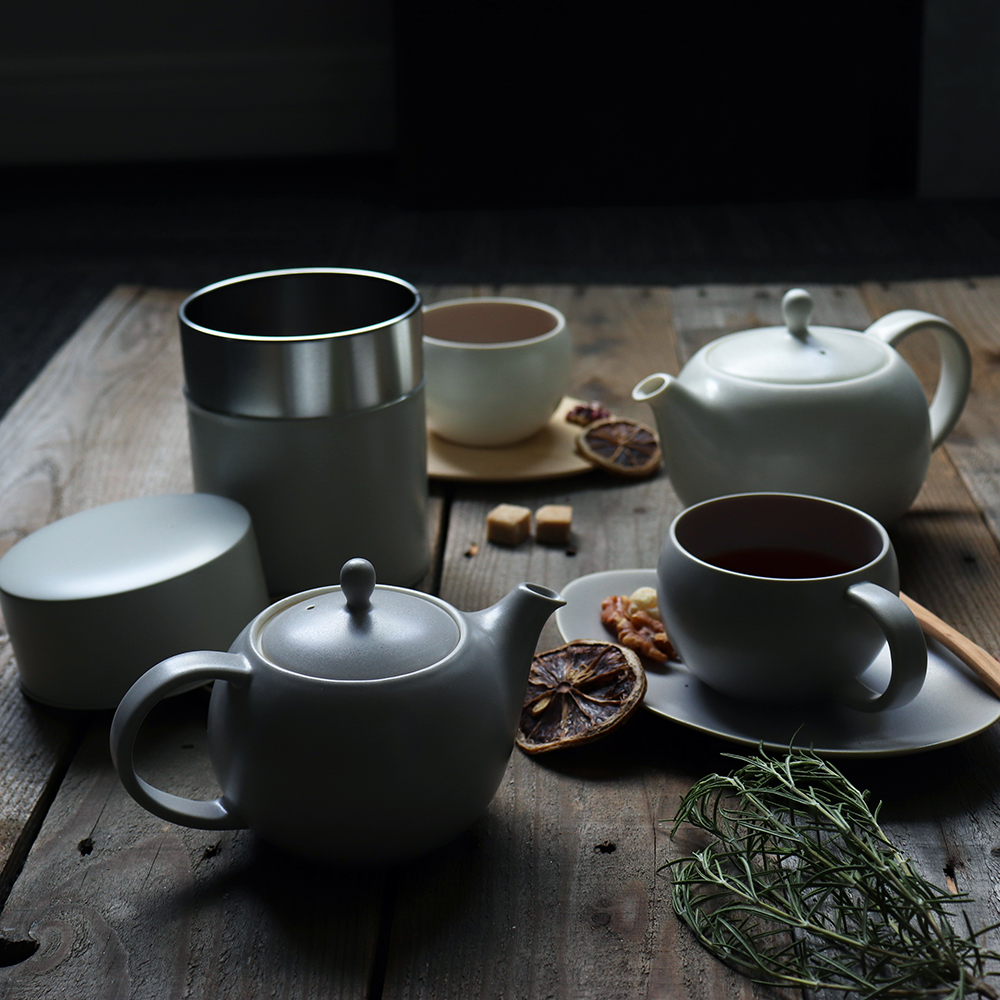 楽天市場 Saliu 結 Yui ティーカップ 湯飲み 紅茶のための茶器 陶器 磁器 白磁 丸い かわいい 可愛い 美濃焼 急須 日本製 ｌｏｌｏ ロロ おしゃれ かわいい 茶こし 人気 おすすめ デザインソーサー 急須 ティーポット ララ ナテュール