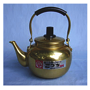 楽天市場 前川金属工業所 宝こづち印 こづち瓶 0 7l やかん Arcland Online 楽天市場支店