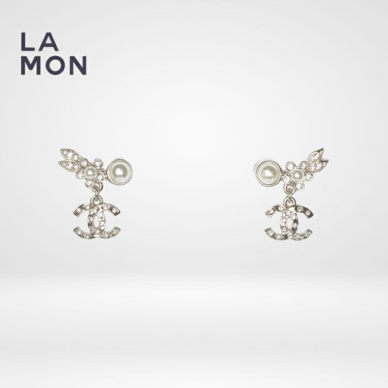 CHANEL クリスタル装飾 シルバー ピアス 楽天市場】【新品】シャネル ピアス CHANEL EARRINGS AB6929 ココ
