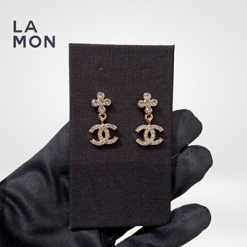 【耳元を飾る小さなart】CHANEL メタル×ラインストーン Earring 楽天市場】≪新品≫CHANEL シャネル CCマーク ラインストーン