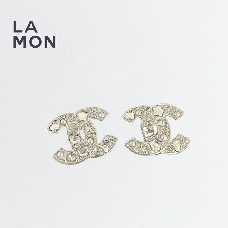 CHANEL CCマークパールピアス 大人気♡上品パール【CHANEL】 CCマーク パールピアス (CHANEL