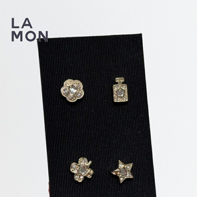 CHANEL - 【美品】シャネル 18C P57908 ホースモチーフボタン マルチボーダー ロングスリーブ カットソー レディース サイズ 36 ゴールド ダークネイビー ベージュ マルチカラー ボタン 共布 付属 イタリア製 CHANEL カール ラガーフェルド期 CHANEL - 【美品】シャネル 18C P57908 ホースモチーフボタン
