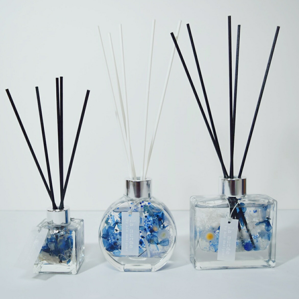 【azure】❁⃘*.゜人気♡香るハーバリウムアロマディフューザー❤︎ azure】❁⃘*.゜人気♡香るハーバリウムアロマディフューザー