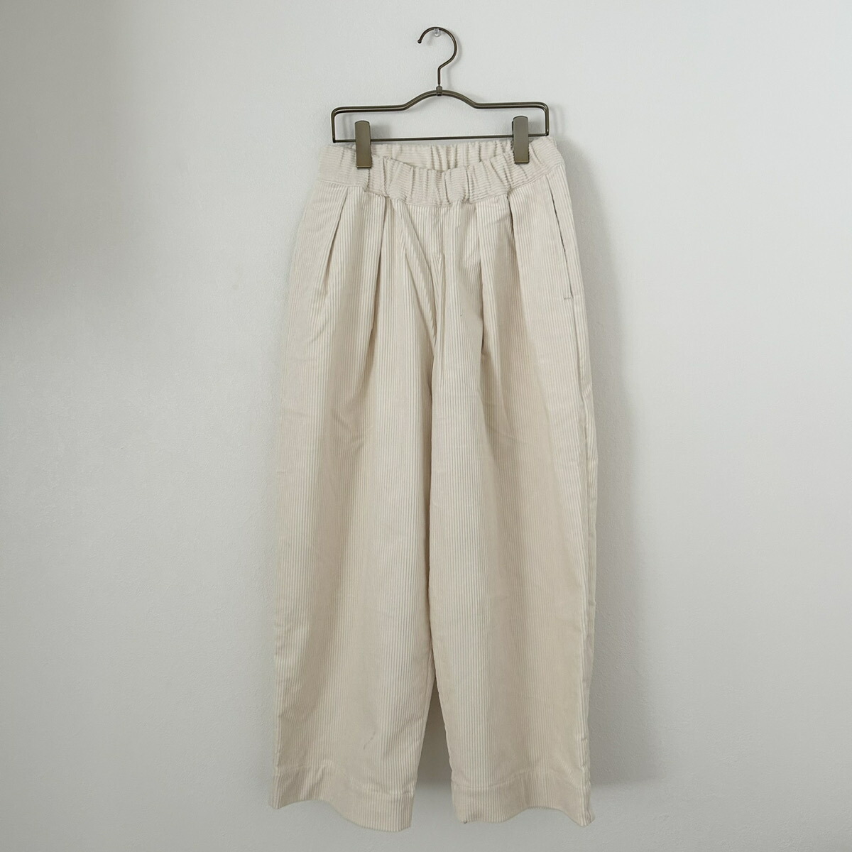★マラソン中ポイント3倍★【20%OFF】【ARTE POVERA】コーデュロイ2タックイージーパンツ [2025winter44] アルテポーヴェラ