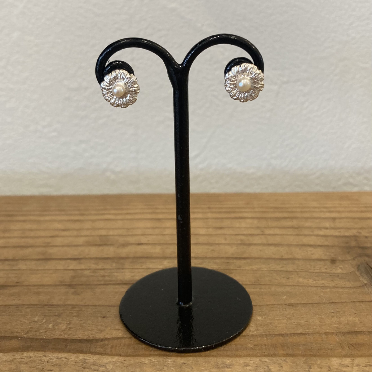 【ichinose naomi】harujion ピアス ハルジオン イチノセナオミ シルバーアクセサリー 淡水パール|LANEIGE