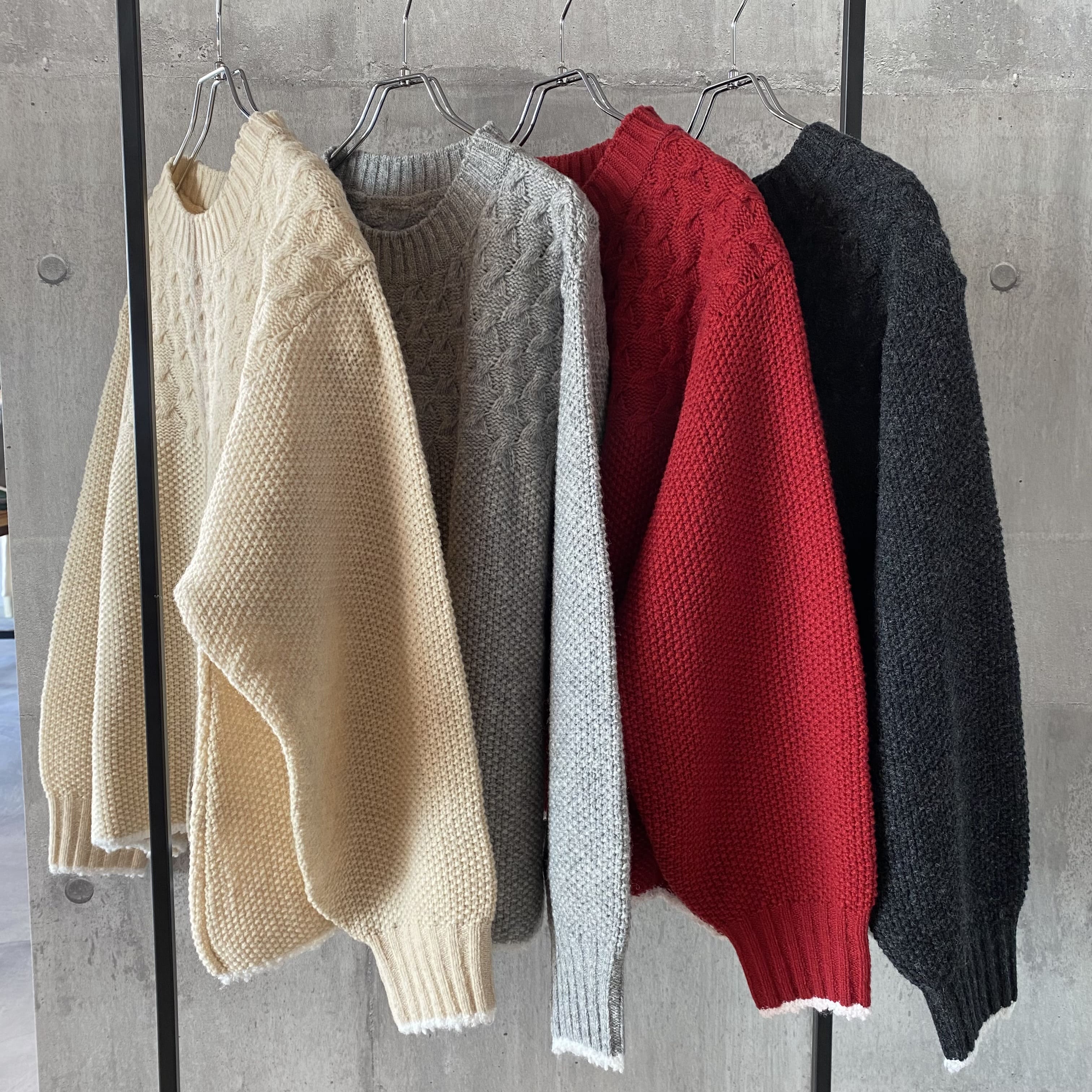【20%OFF】【NARU】ミラノ子ヒツジ アンティーク提げ篭柄バイカラーニット656405 ひな形編み物 自然的 わがまま