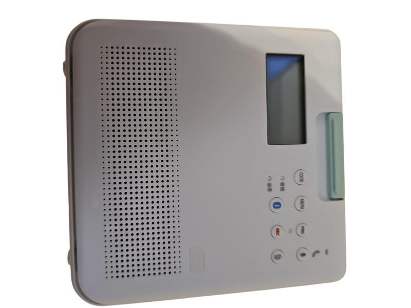東芝 防水CDラジオ（ホワイト）TOSHIBA TY-CB100-W