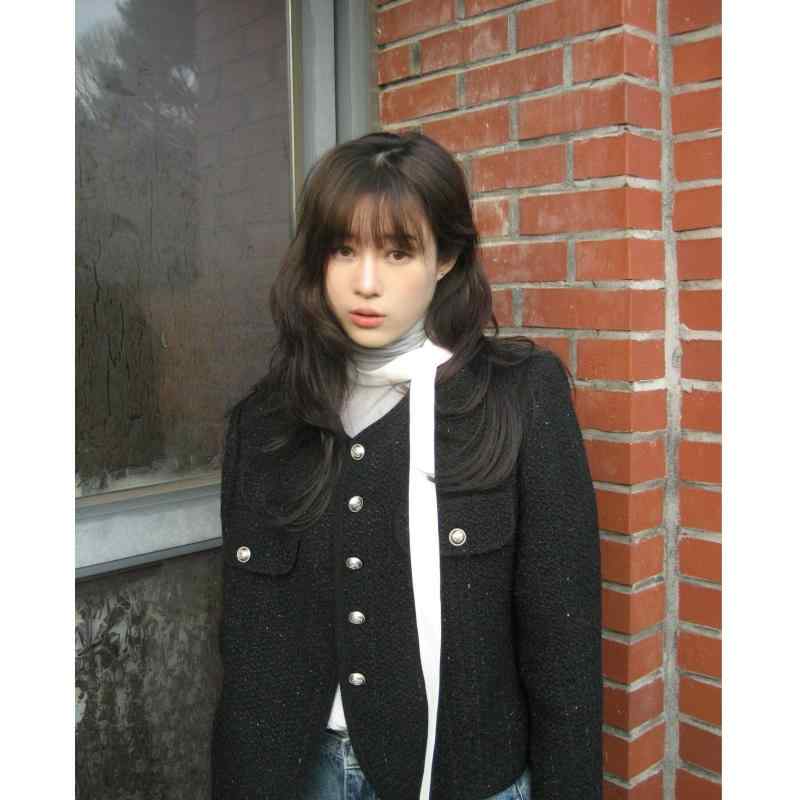 秋冬 成人女性用 ツィード ラウンド素っ首 名取り草留め 短丈 厚地の外套 粗織り 生あたたかい原材料 心地好い 普段使い走り 飛び切り感 羊毛混 今めかしい 影ぼうし