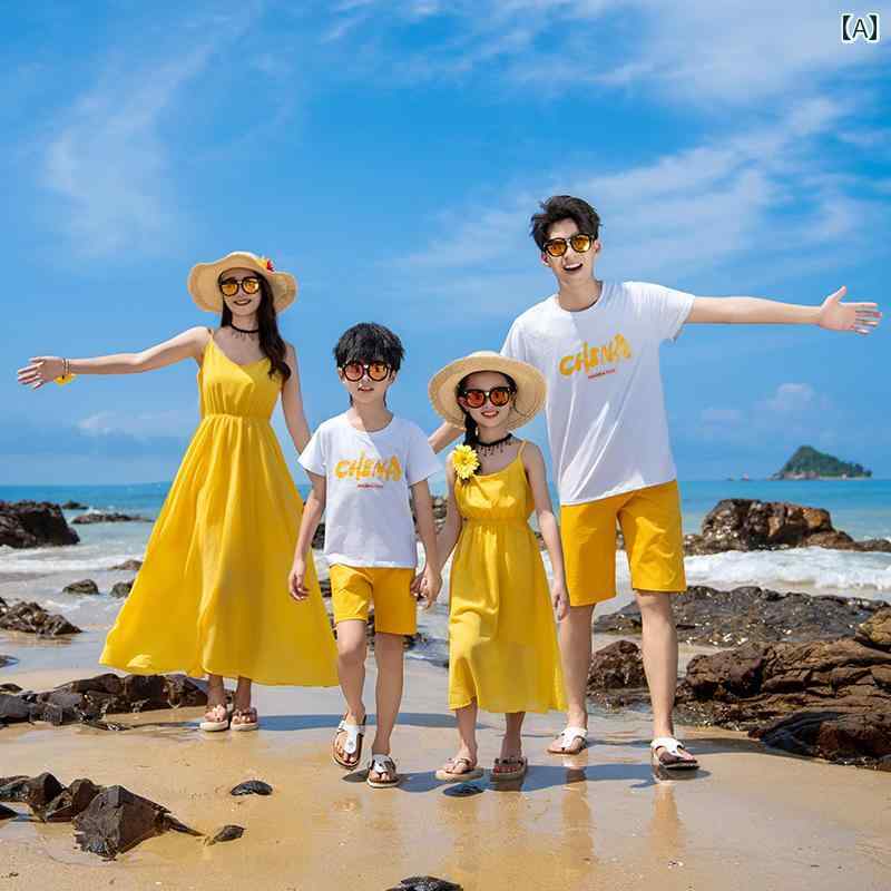 お揃い ファッション コーデ ペアルック カジュアル 親子の 服装 夏の 家族 3人または 4人の 海辺の 休暇 スーツ 三 亜 ビーチ 母と 娘の 無地 サスペンダー ドレス画像