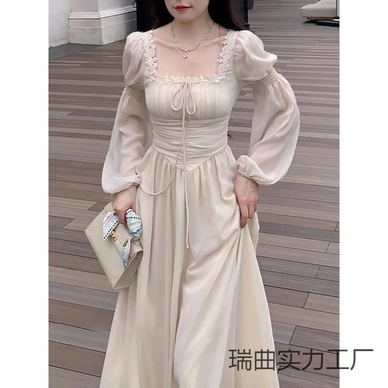 衣裳 レディース 春 フレンチ ロング丈 長袖 シフォン 真四角のど首 女子らしい 雅びやか ガーリー ローマン的 軽さ 透け感 愛想のいい 影ぼうし