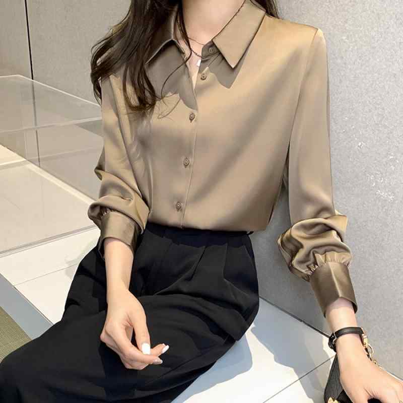 レディース トップ 白 春 商行為 通い用 御前上等感 光輝 アセテート 繻子 出どころ 研ぎあげる  合わせ分かりやすい トップス