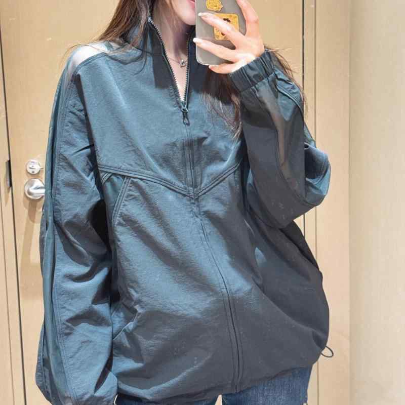 春夏 通勤 トレンチコート メッシュ袖 切り替え 防水 UVカット 軽量 アウター スタイリッシュ 合わせやすい 日常使い 撥水加工 紫外線対策 コート