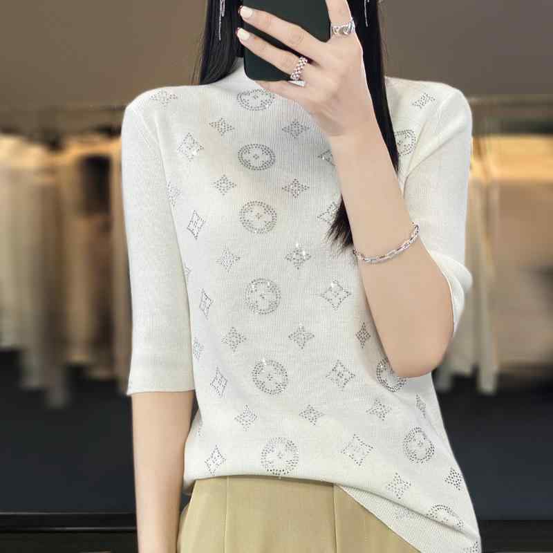 女性用 春 ニットトップス 五分袖 羊毛 伸縮性 上品 クリスタルデコ 暖かみ 柔らかい 普段使い エレガント カジュアル