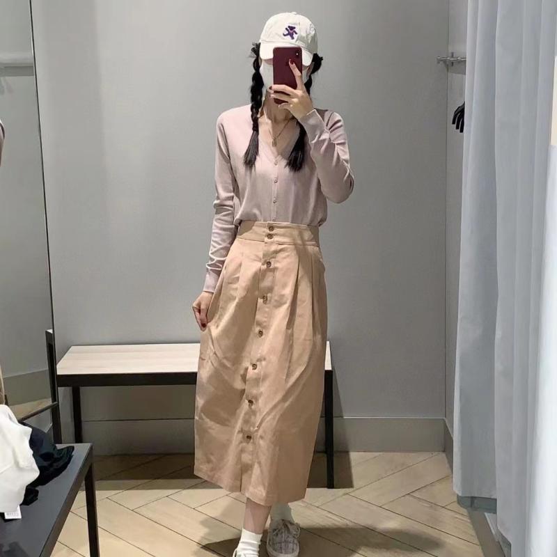 スカート レディース 秋冬 綿素材 Aライン ミディ丈 ボタン デザイン スタイルアップ 細身 シルエット 普段使い カジュアル 軽量 快適 フィット